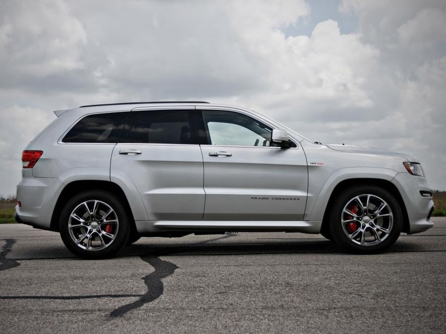  Jeep Grand Cherokee SRT8 HPE650 by Hennessey 2013 года  (фото 2 из 5)